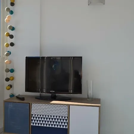 Le Petit Studieux - Parking - Animaux Acceptes - Centre Accessible A Pied 아파트